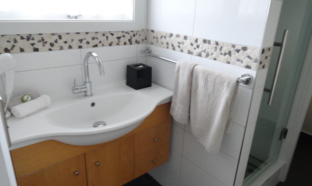 Aarburg Airport Motel Christchurch Room photo